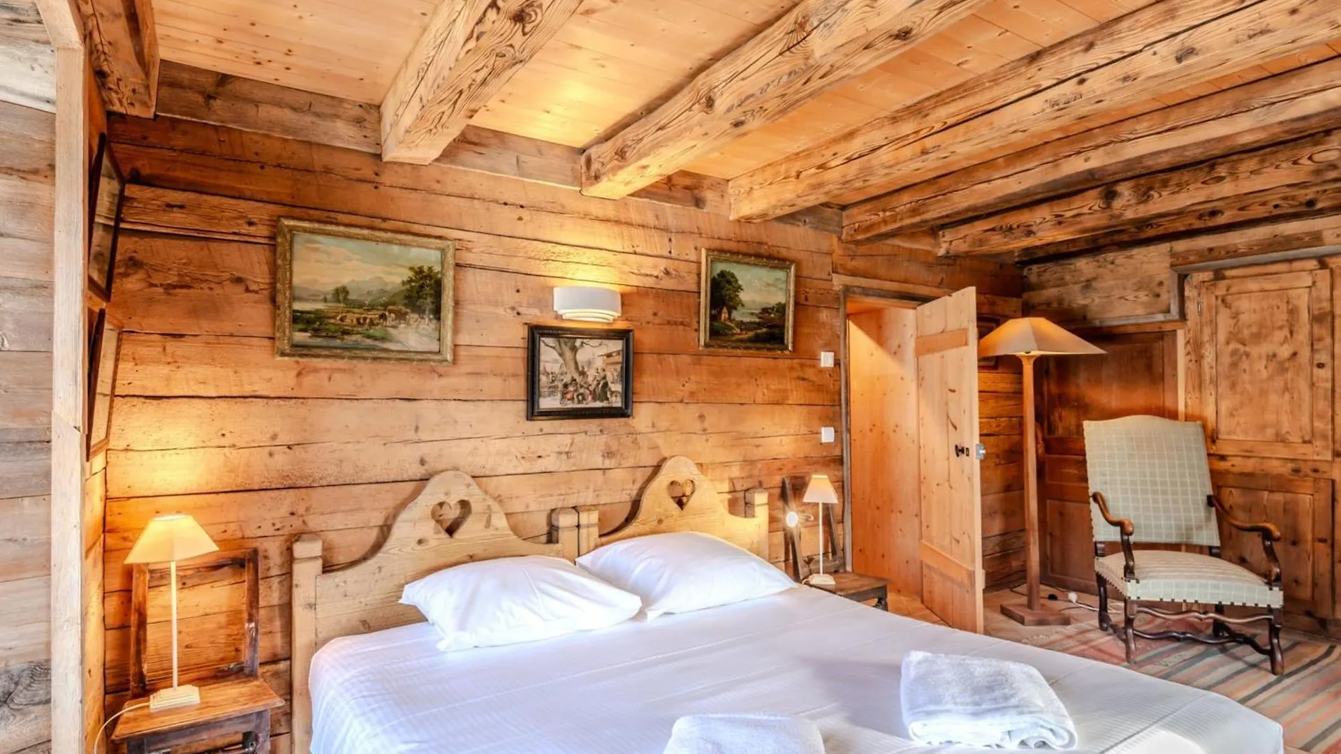 Slow Chalet De L'Ourse - Charming Old Chalet Stunning View Sauna Pets Ok Serraval フランス